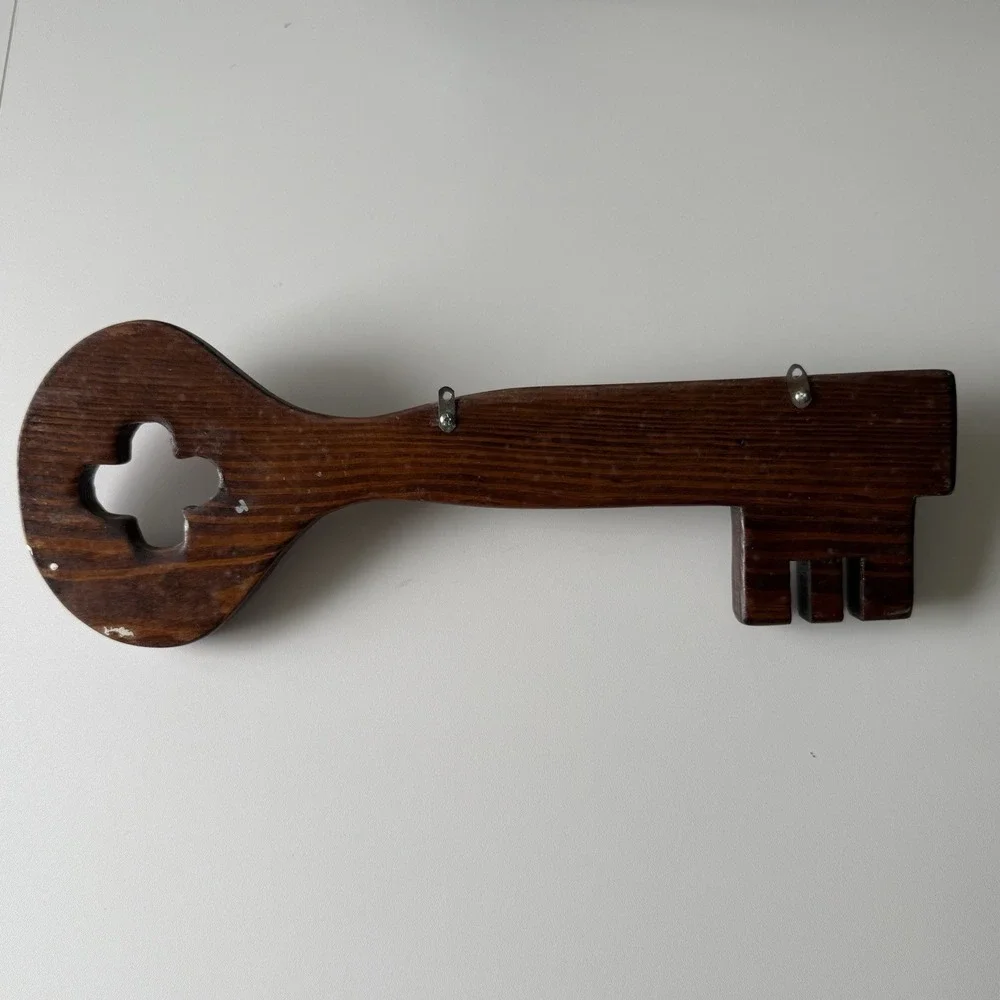 Wooden Ships wooden key